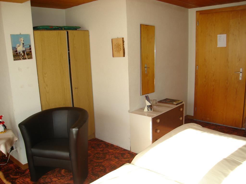 Hotel Milan B&B Ringgenberg Habitación foto